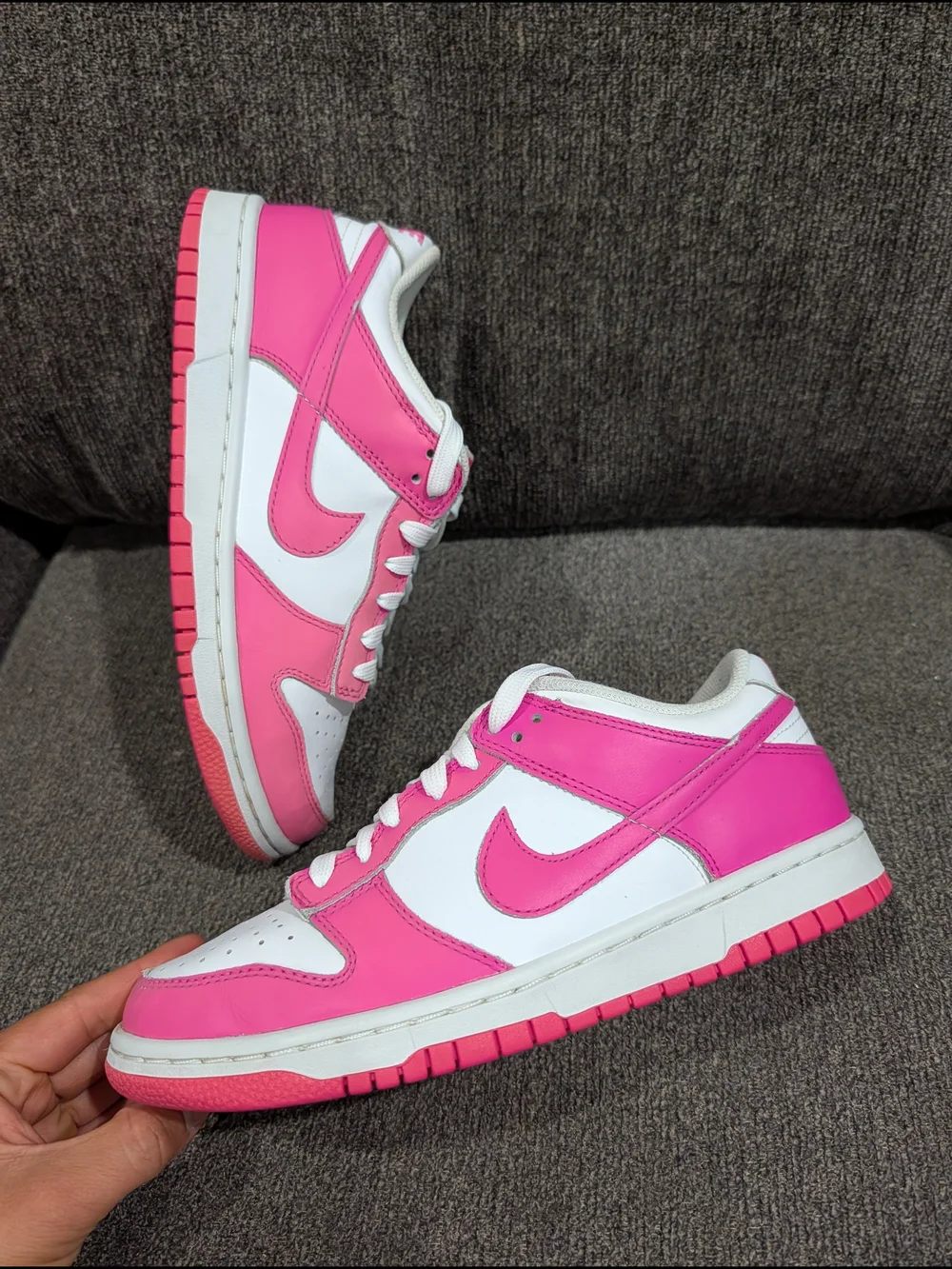 Nike Women’s Pink and White Low-Top Sneakers